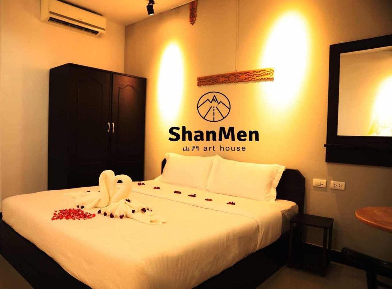 Shanmen Art House Phuket Patong Exteriör bild