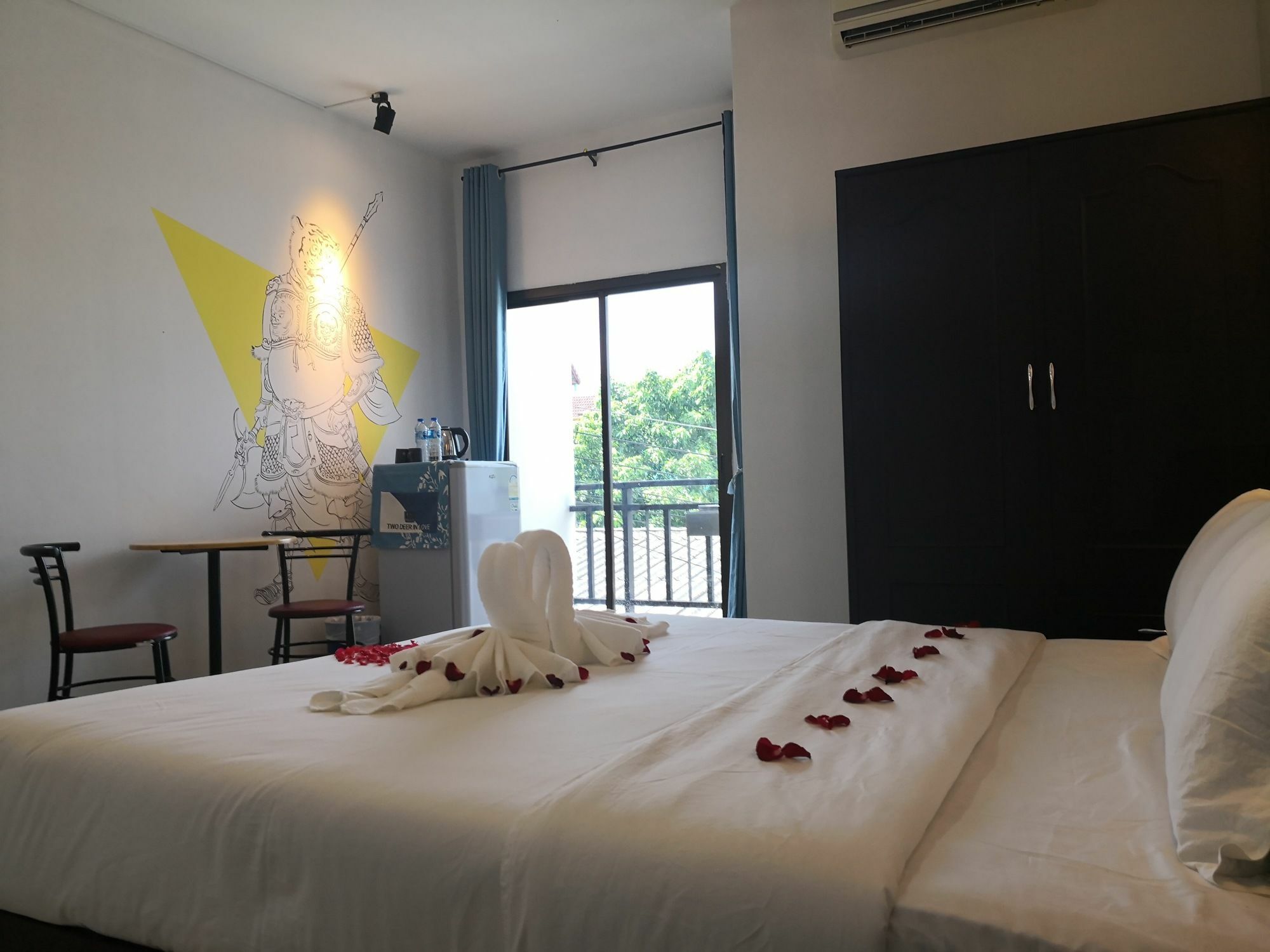 Shanmen Art House Phuket Patong Exteriör bild