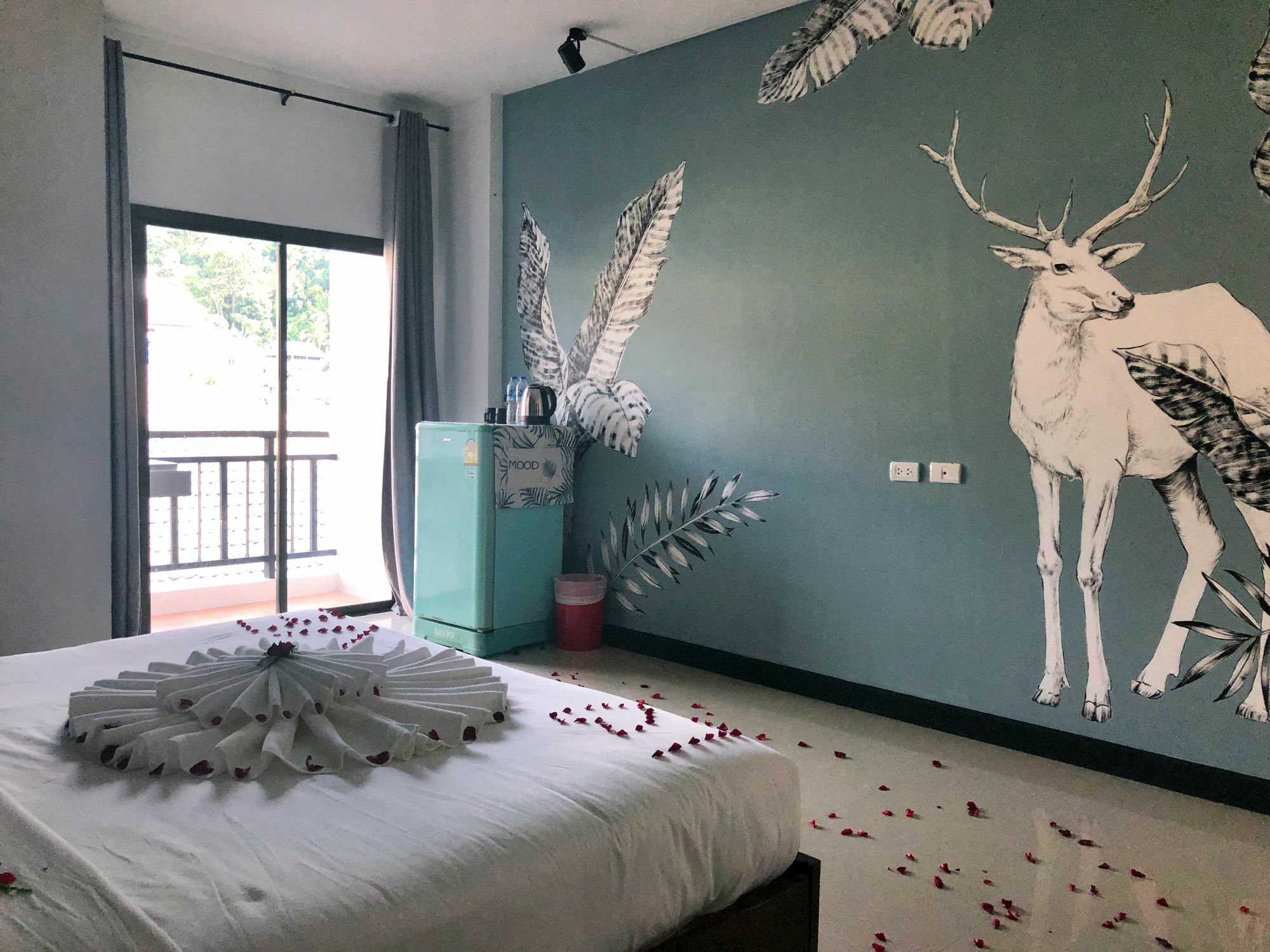 Shanmen Art House Phuket Patong Exteriör bild