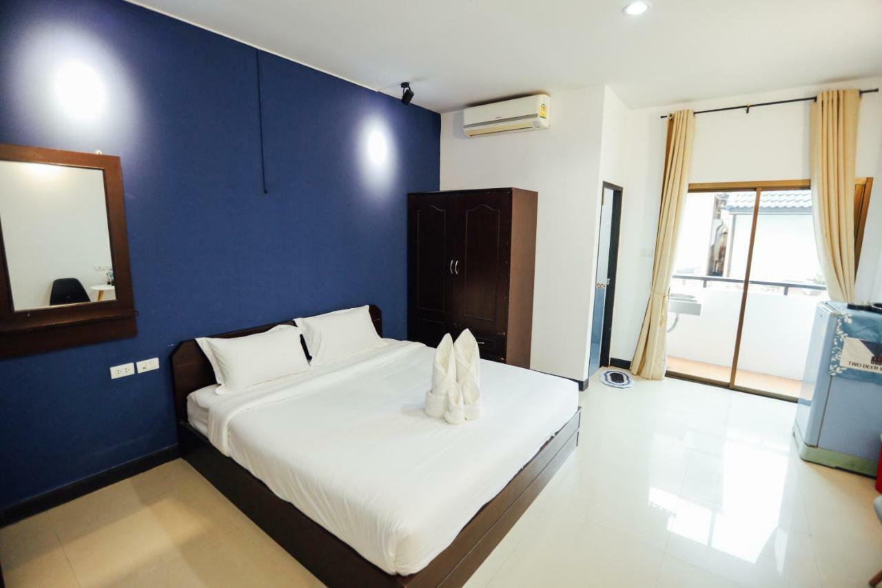 Shanmen Art House Phuket Patong Exteriör bild